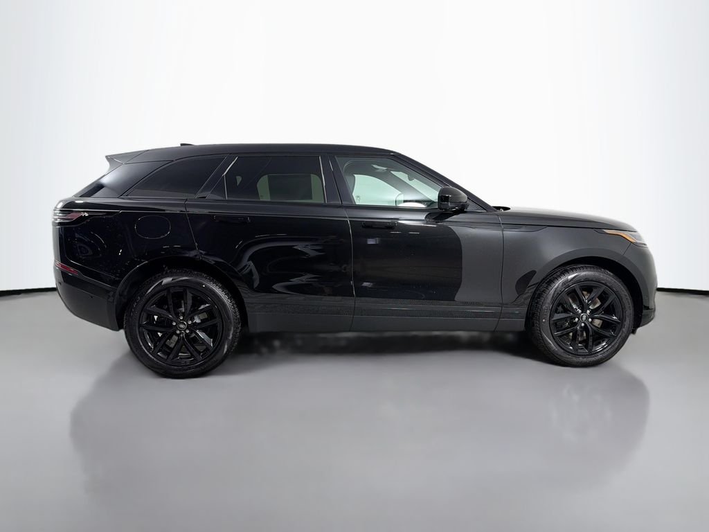 New 2026 Santorini Black Land Rover S image 4