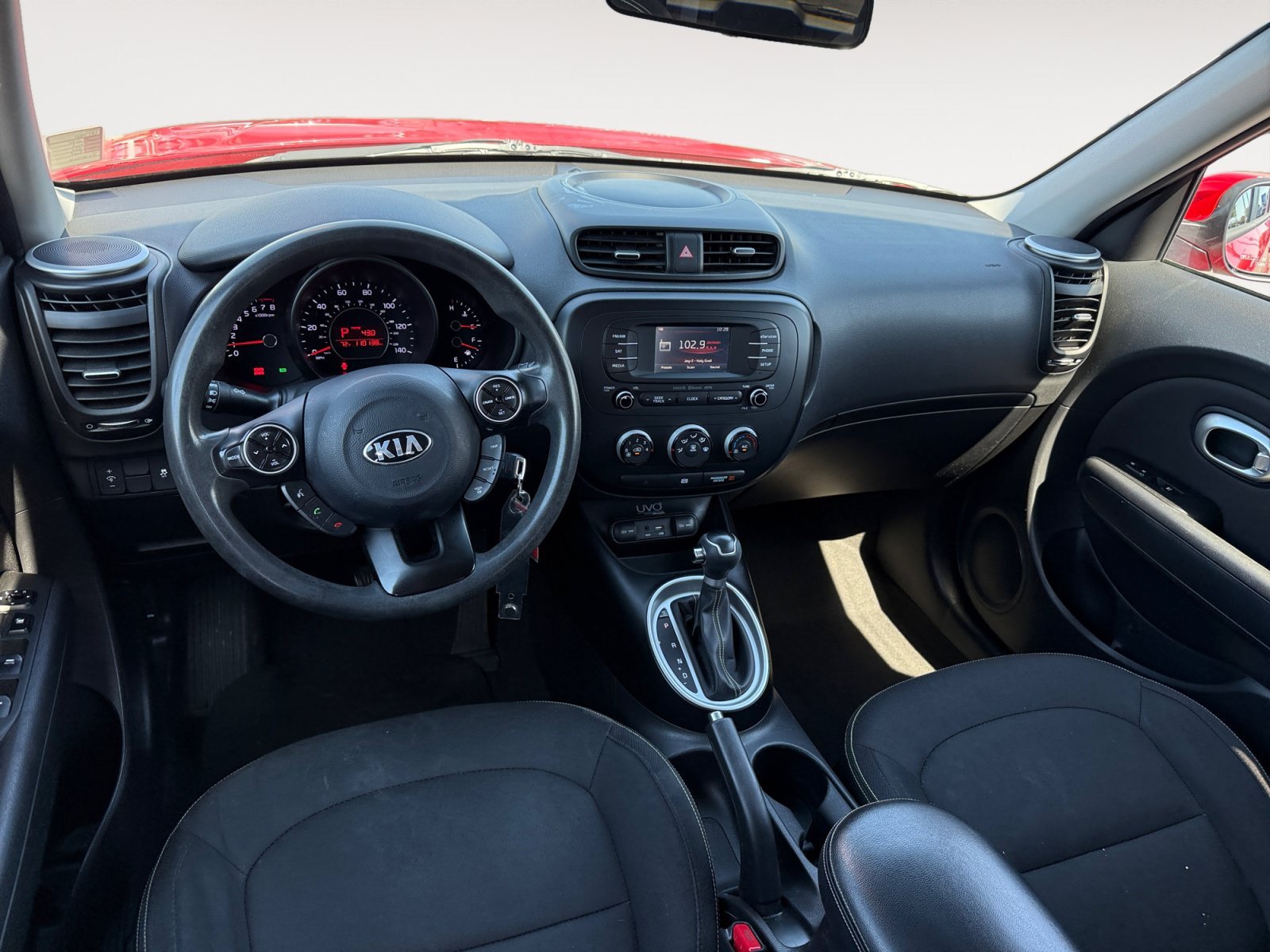 Used 2015 Inferno Red Kia Plus image 15