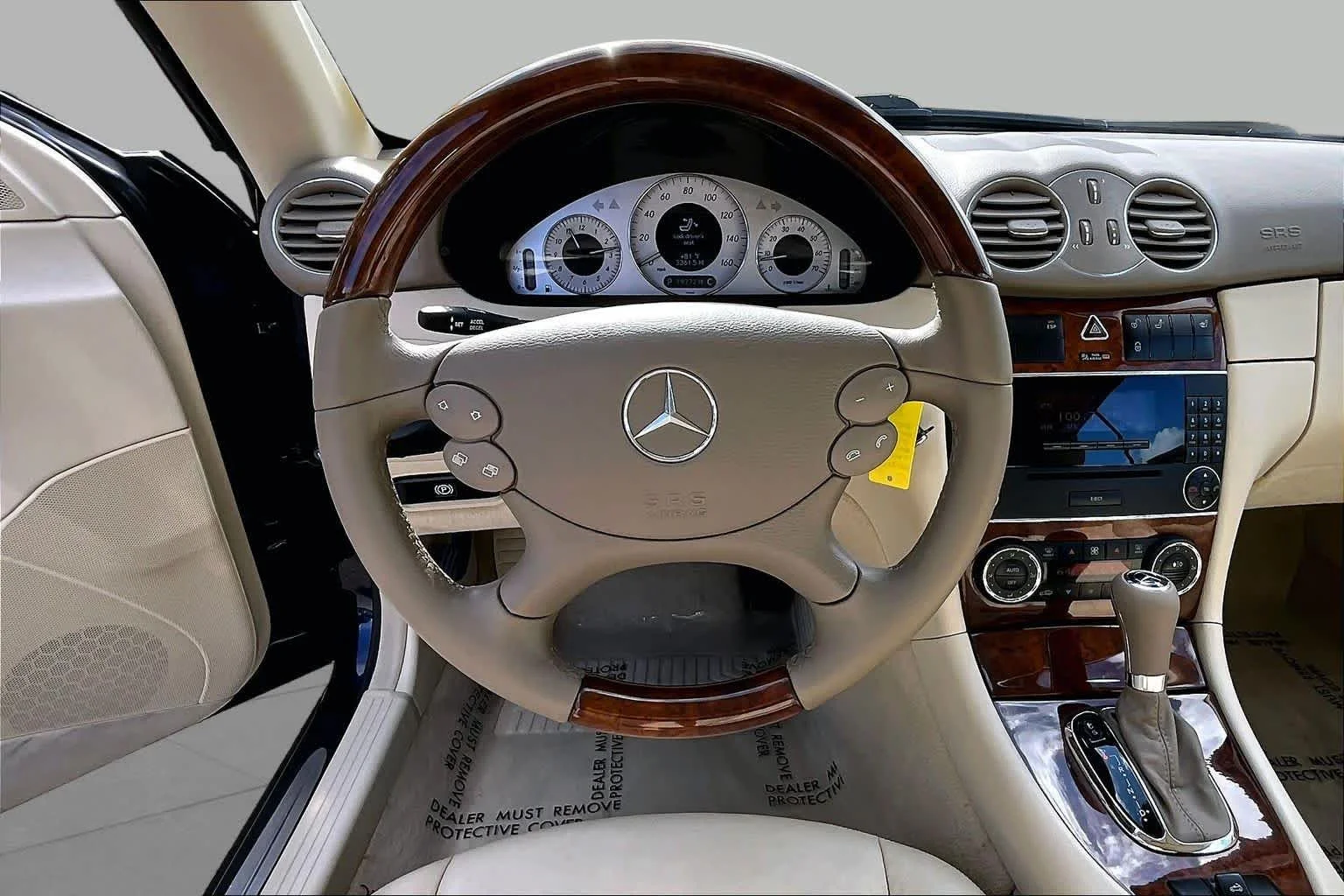 Pre-Owned 2006 Mercedes-Benz CLK500 5.0L