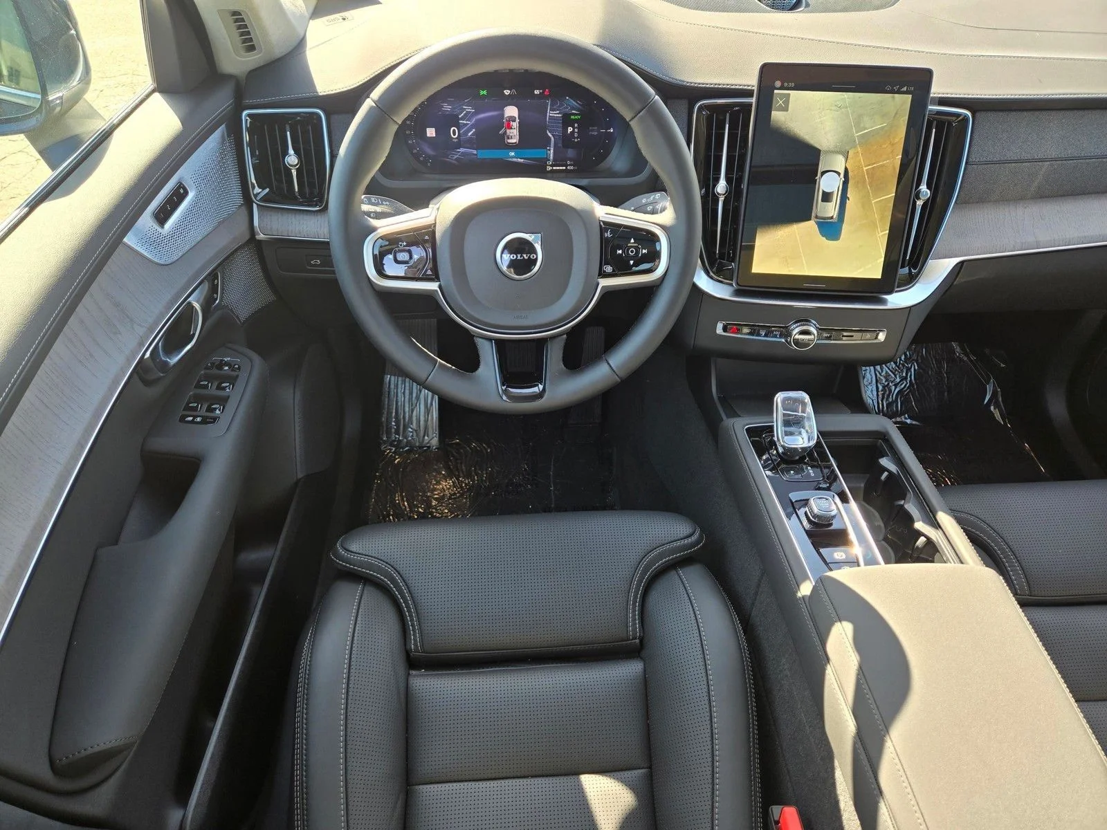 2026 Volvo XC90 Ultra - Photo 14
