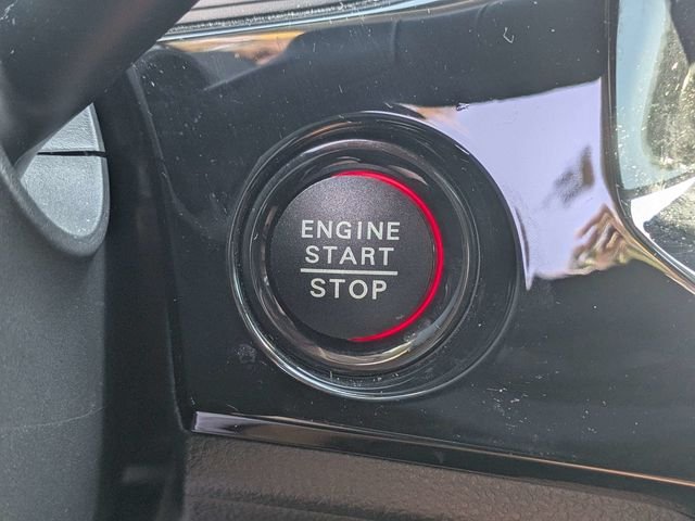Used 2025  Honda LX image 30