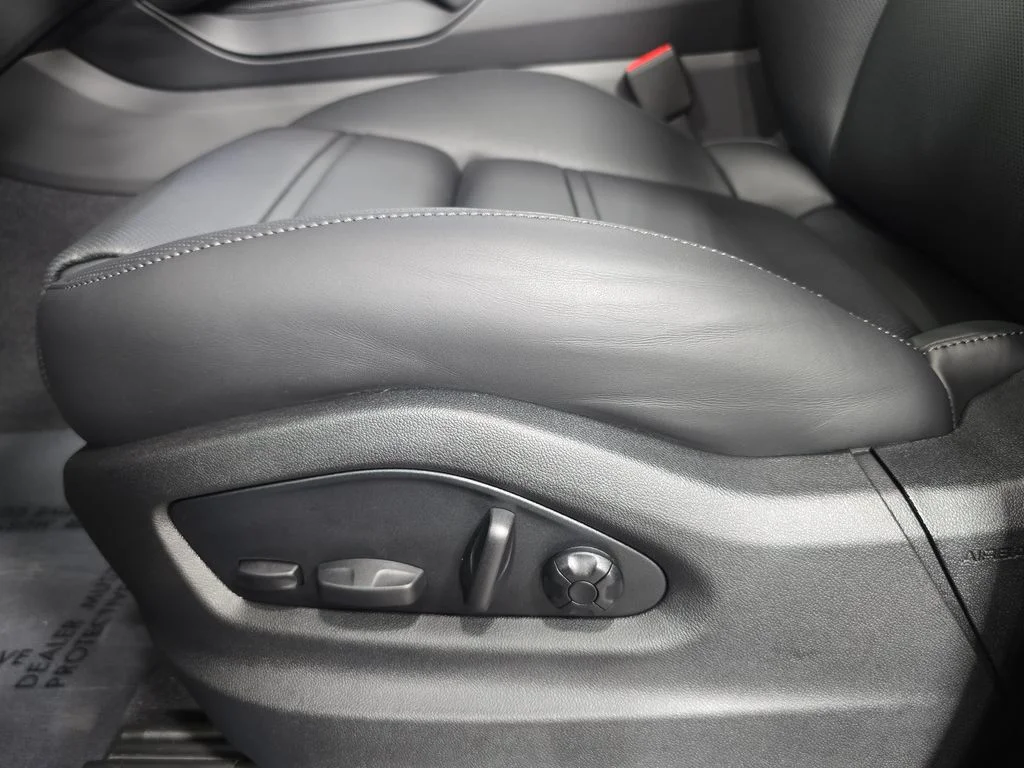 New 2026 Dolomite Silver Metallic Porsche  image 23