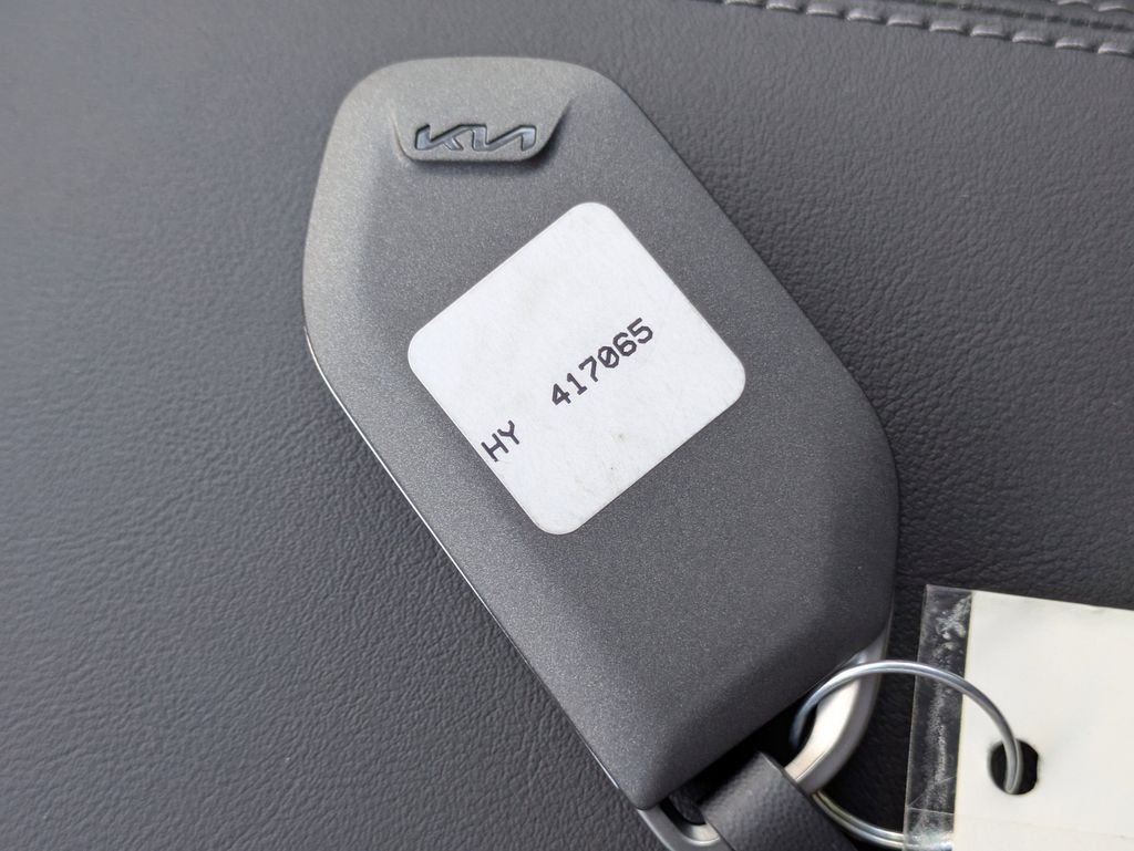 New 2026 Ivory Silver Kia EX image 35