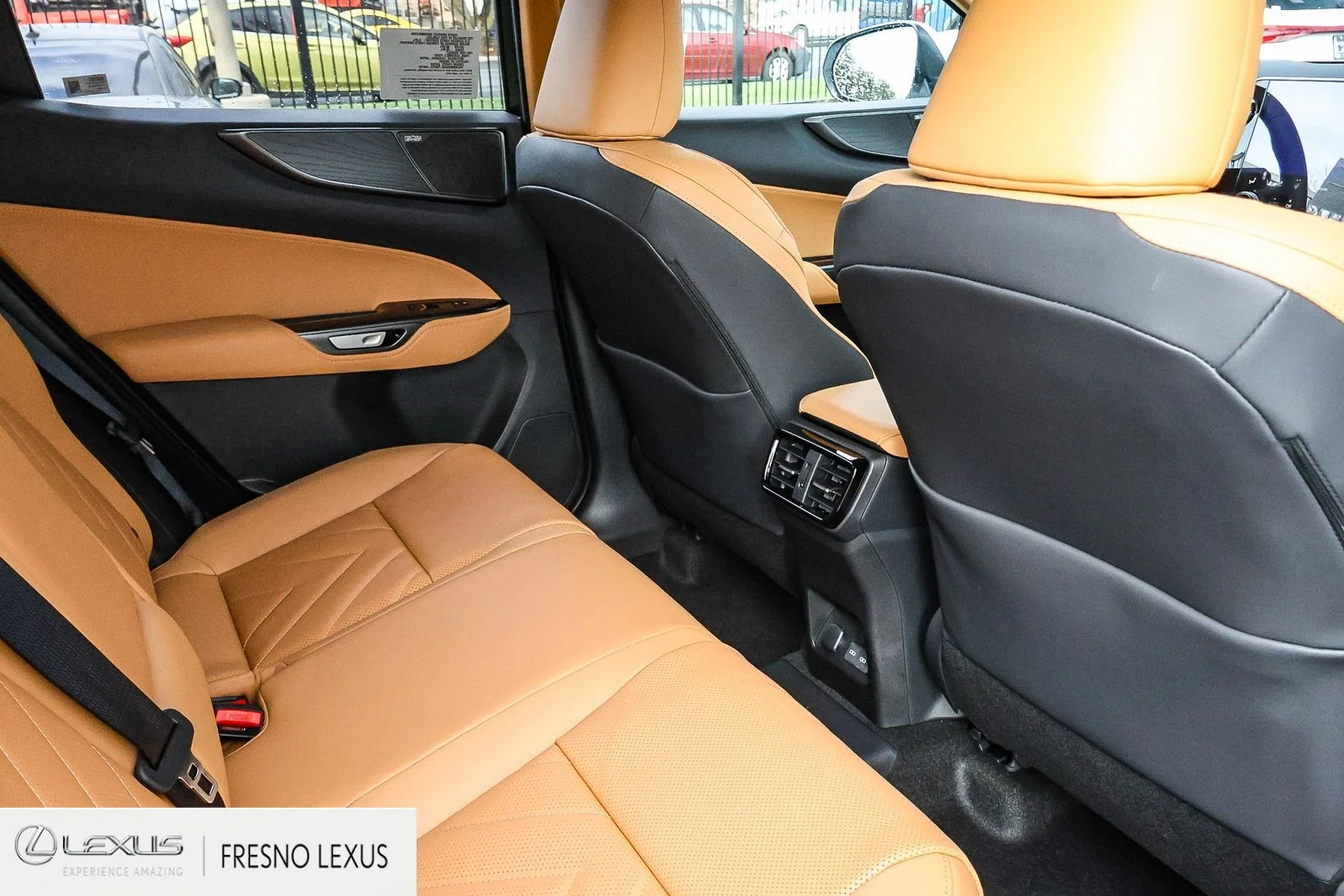 2026 Lexus NX 450h+ Luxury - Photo 18