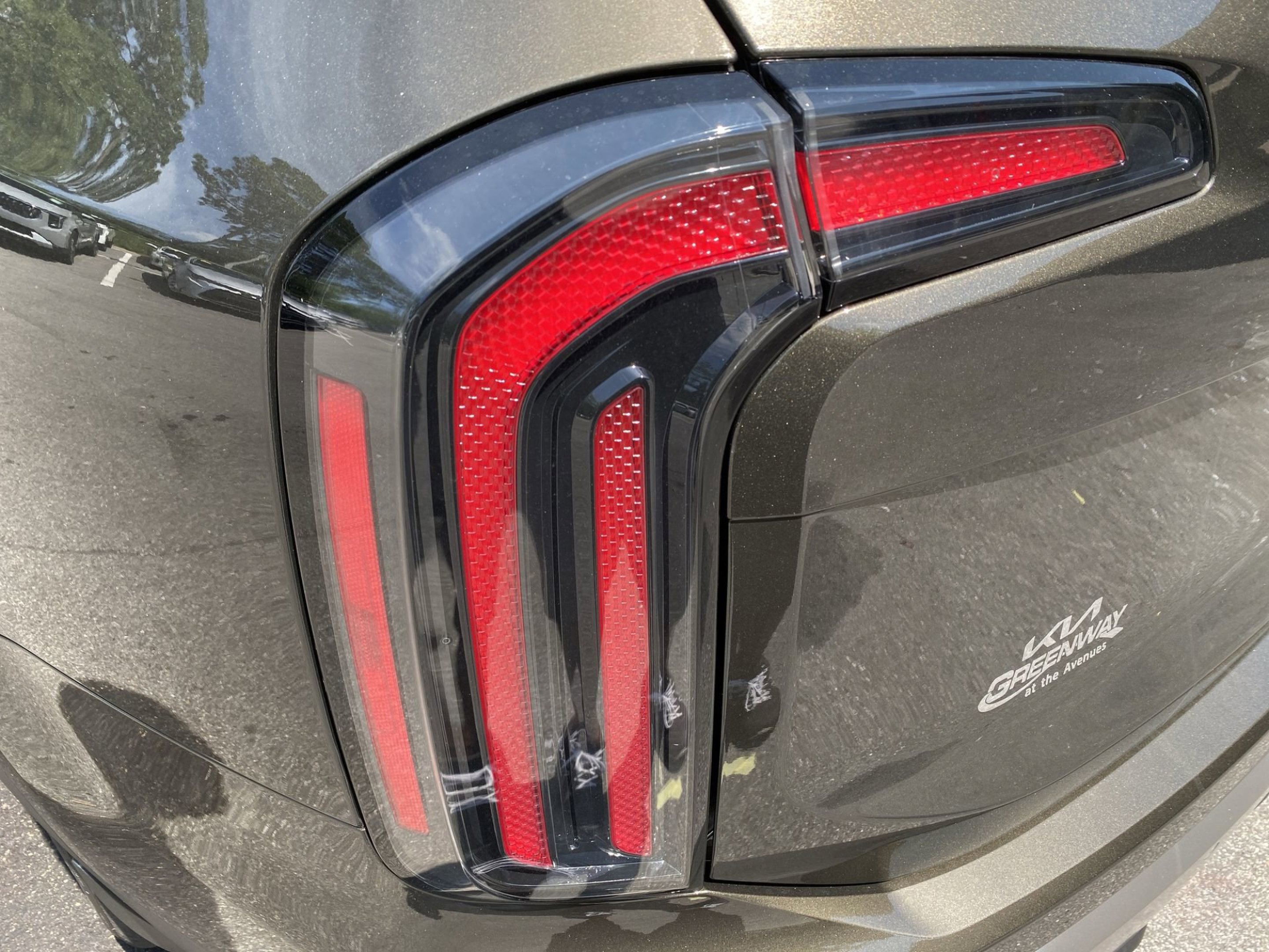 Certified Used 2025 Dark Moss Kia SX image 32