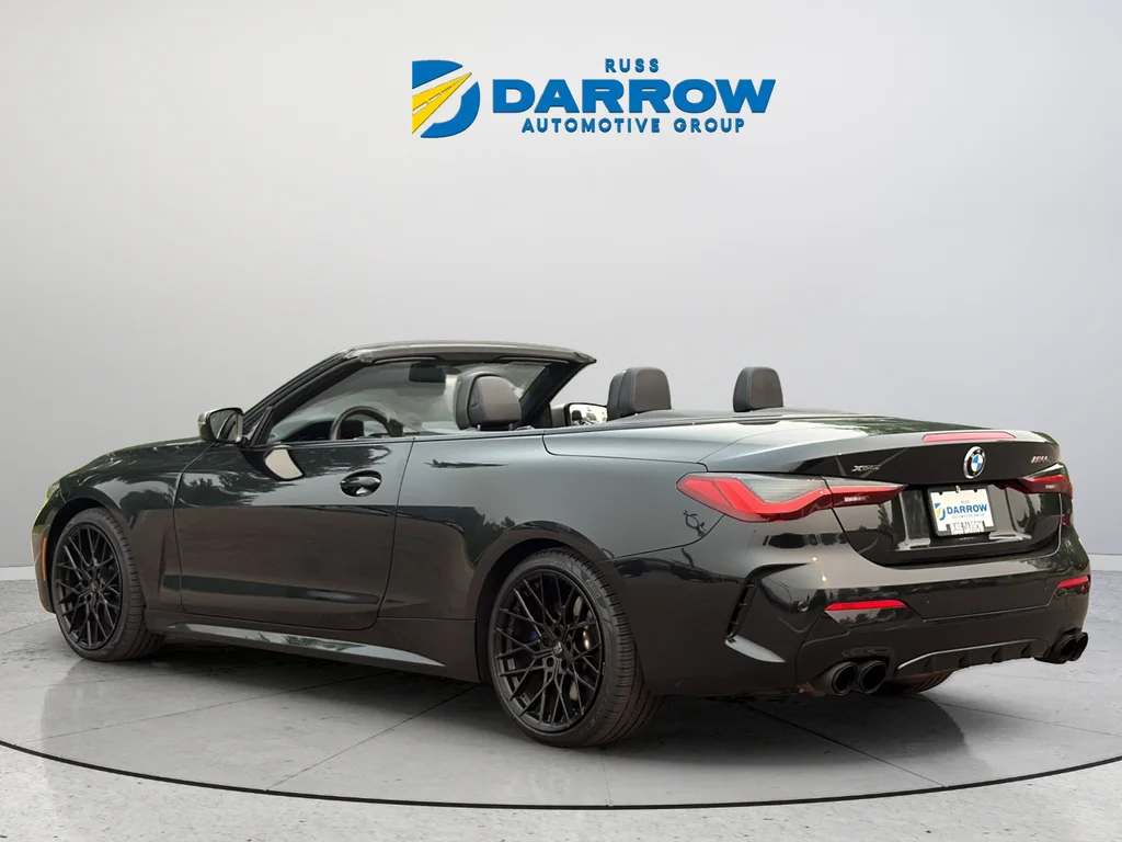 Used 2022 Black BMW M440i xDrive image 3