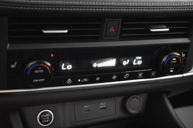 Used 2023 Black Nissan SV image 30