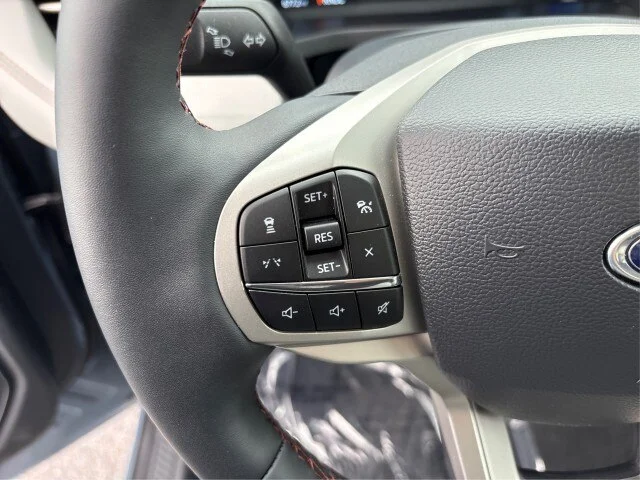 New 2026 Vapor Blue Metallic Ford Active image 45