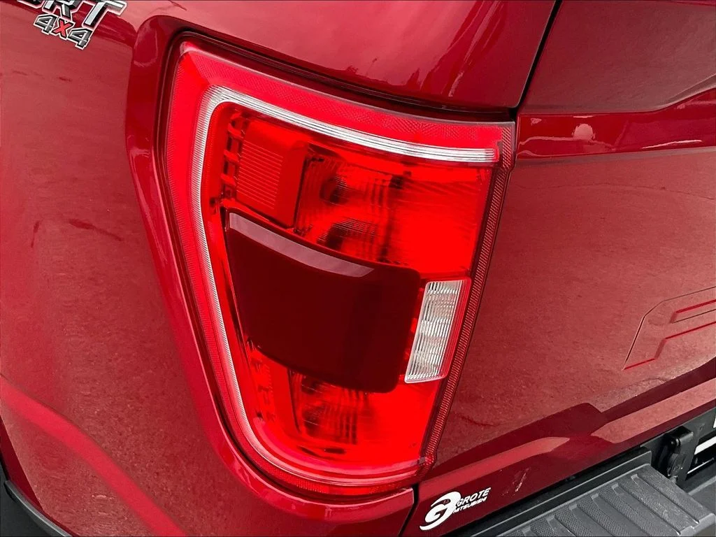 Used 2021 Red Ford Lariat image 31