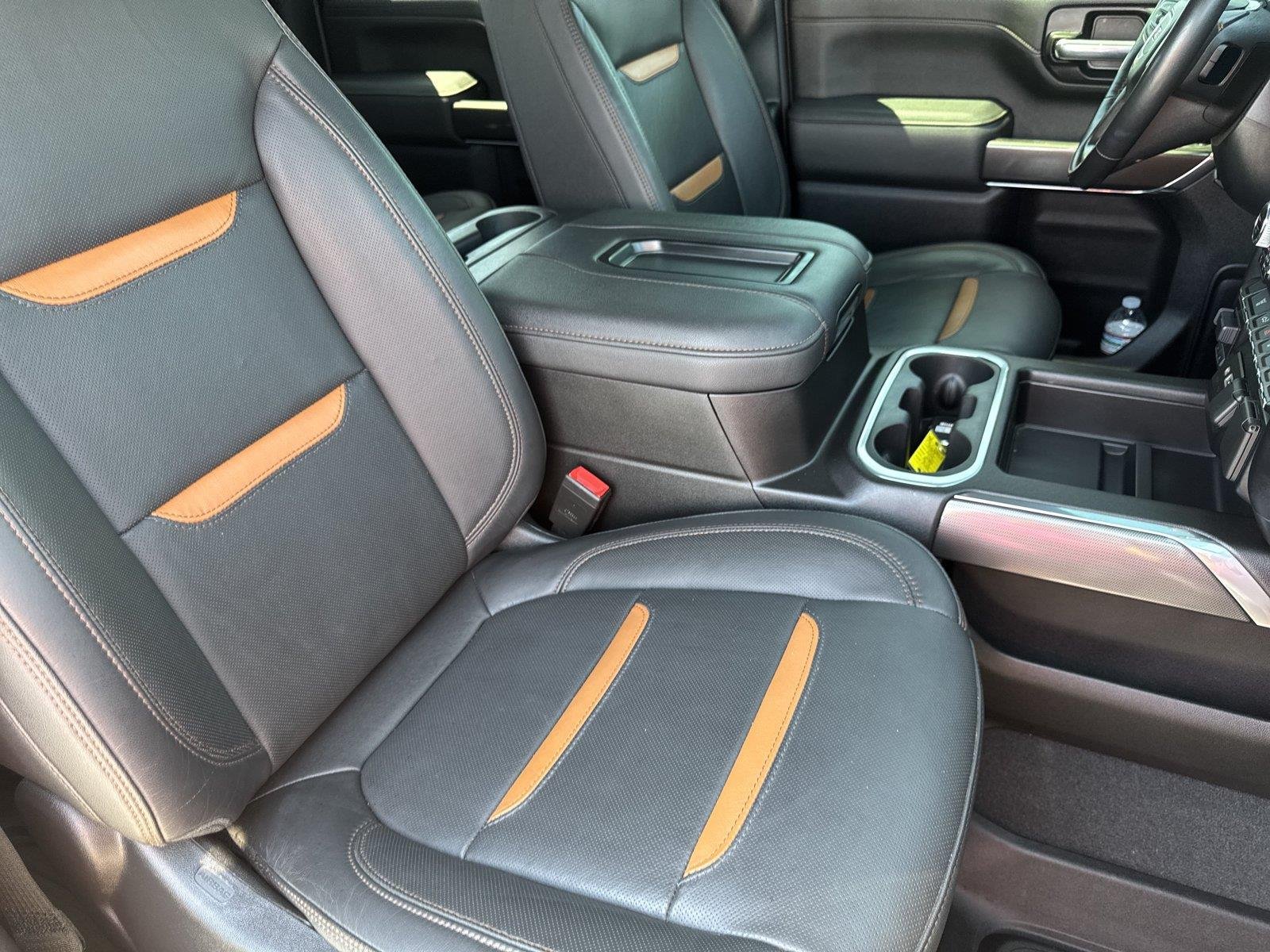 Used 2022 CAYENNE RED TINTCOAT GMC AT4 image 36