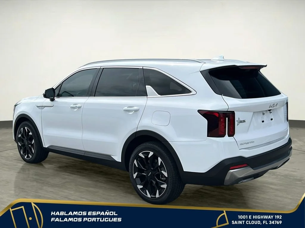 Used 2025 White Kia EX image 4