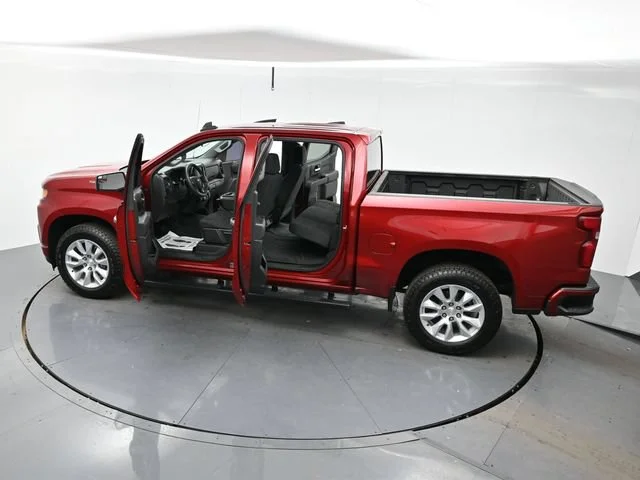 Used 2021 CHERRY RED TINTCOAT Chevrolet Custom image 36