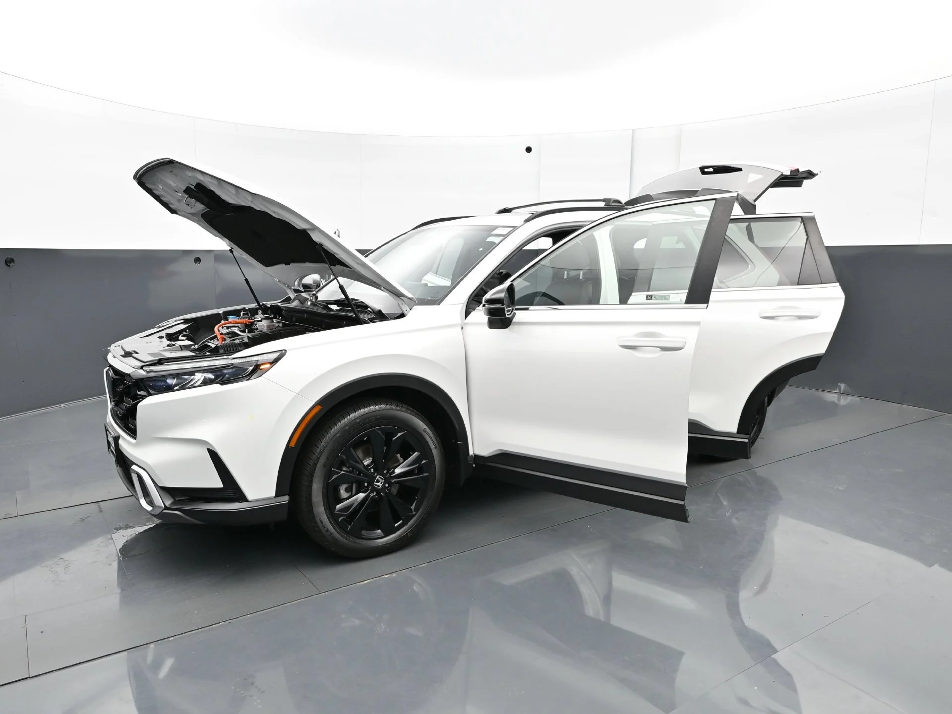 Used 2024  Honda 5D WAGON HYBRID SPORT TOURING AWD image 36