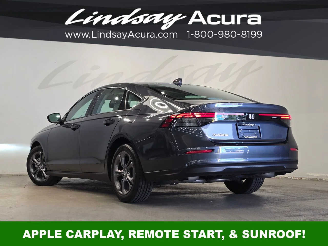Used 2023 Canyon River Blue Metallic Honda EX image 4