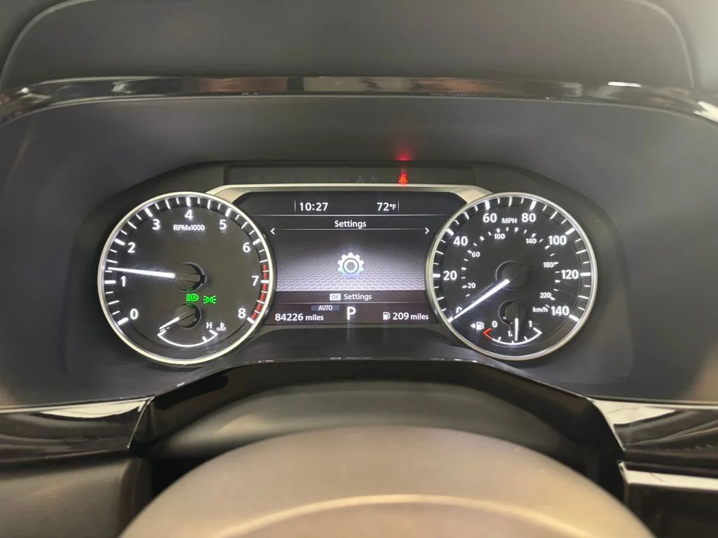 Used 2022 Gray Nissan SL image 18
