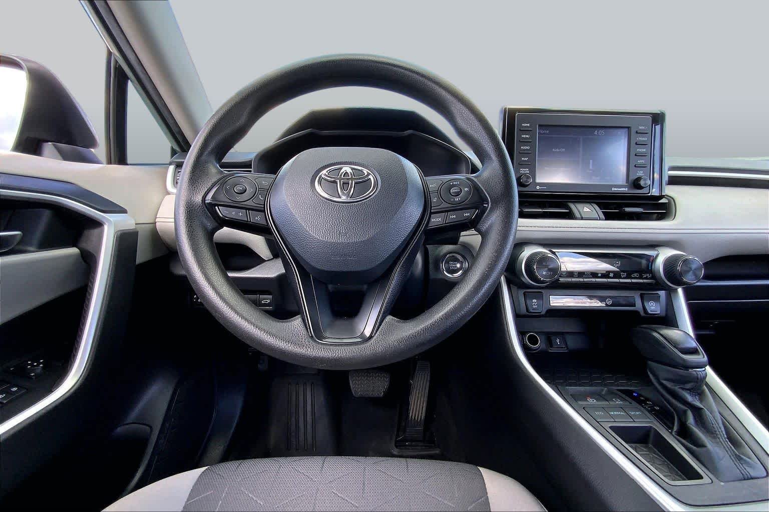 Used 2022 Lunar Rock Toyota XLE image 6