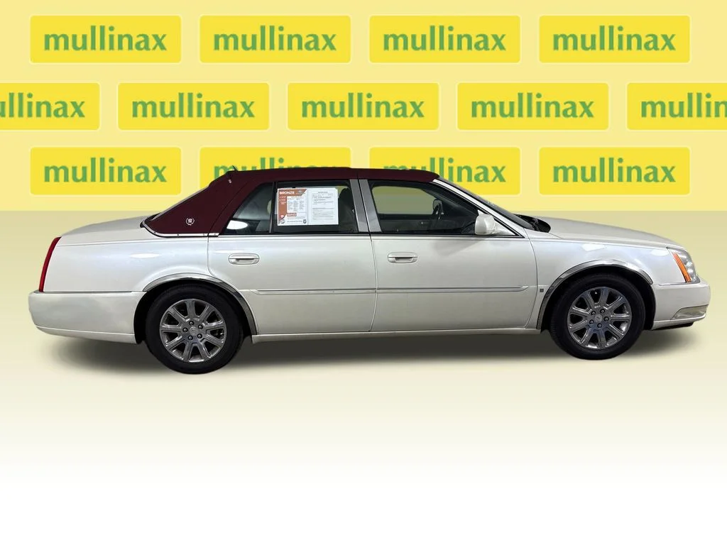 Used 2008 Cadillac DTS 1SA with VIN 1G6KD57Y68U139711 for sale in Vero Beach, FL