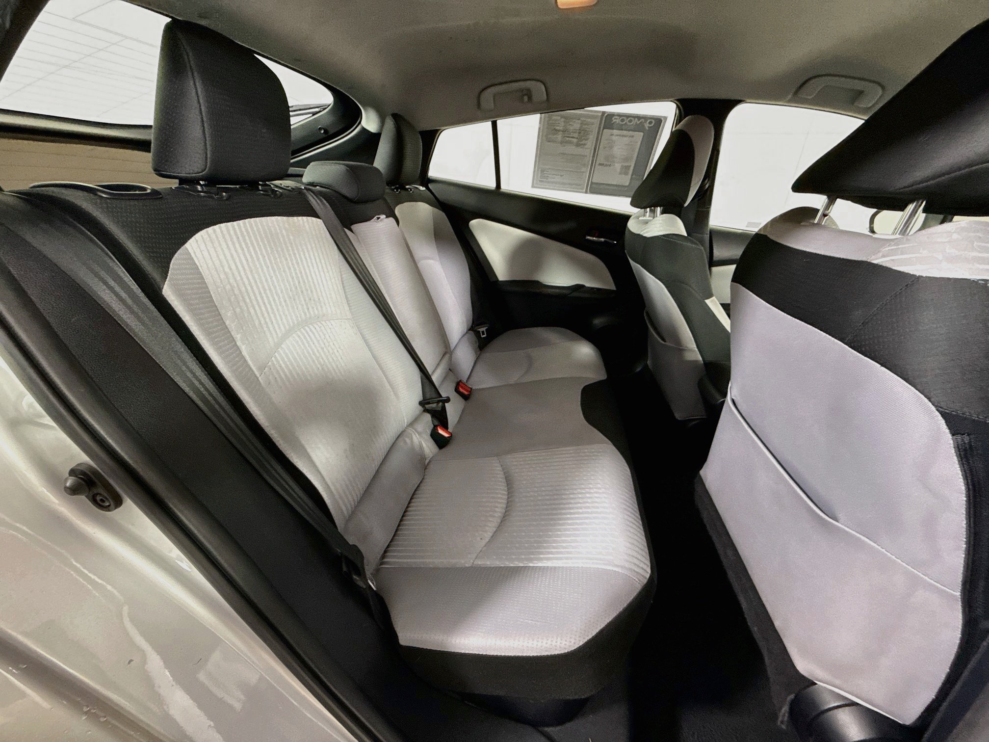 Used 2016 Classic Silver Metallic Toyota Two image 24