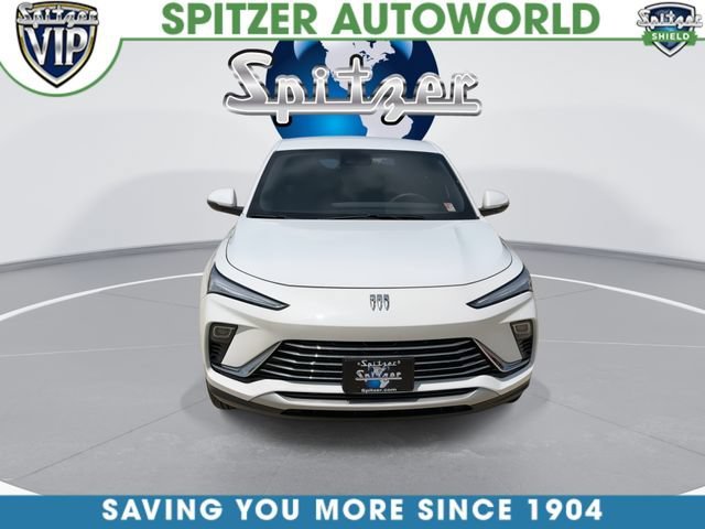 New 2026 Summit White Buick Preferred image 3