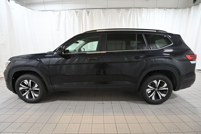 New 2026 Black Volkswagen 2.0T SE image 10