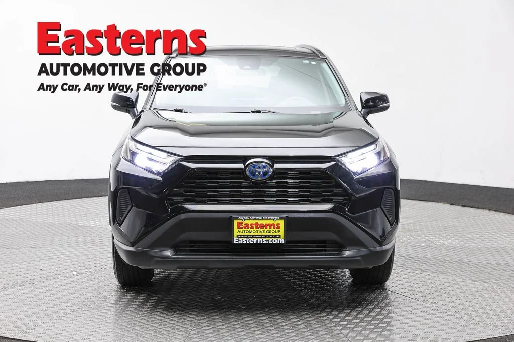 Used 2023 Black Toyota XLE image 2