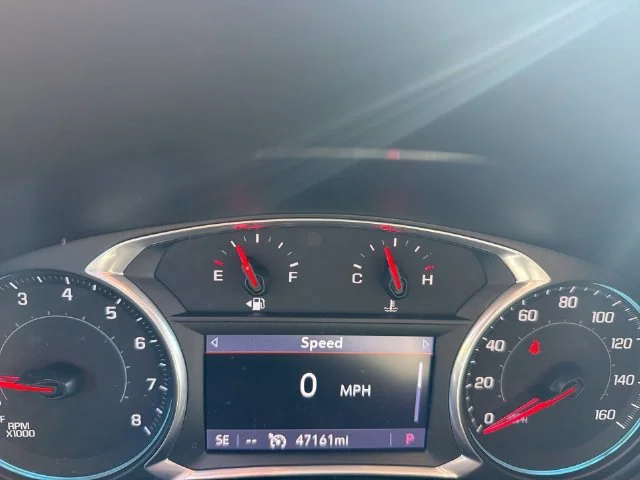 Used 2019 Red Chevrolet Premier image 18