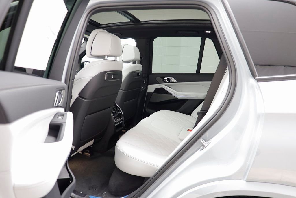 New 2026 Brooklyn Grey Metallic BMW xDrive50e image 15