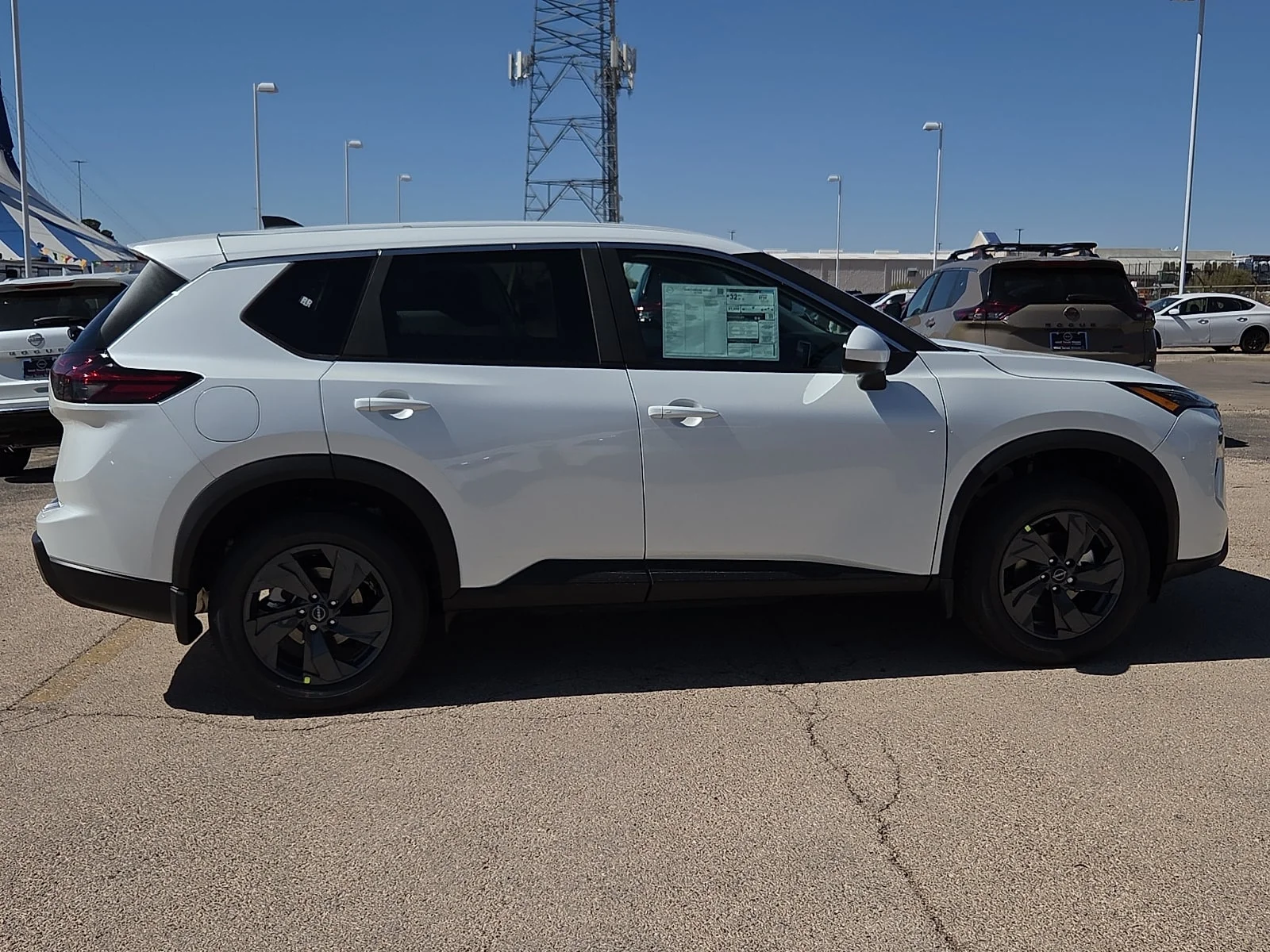 New 2026 QBE Everest WH Nissan SV Front-Wheel Drive 2026.5 image 5