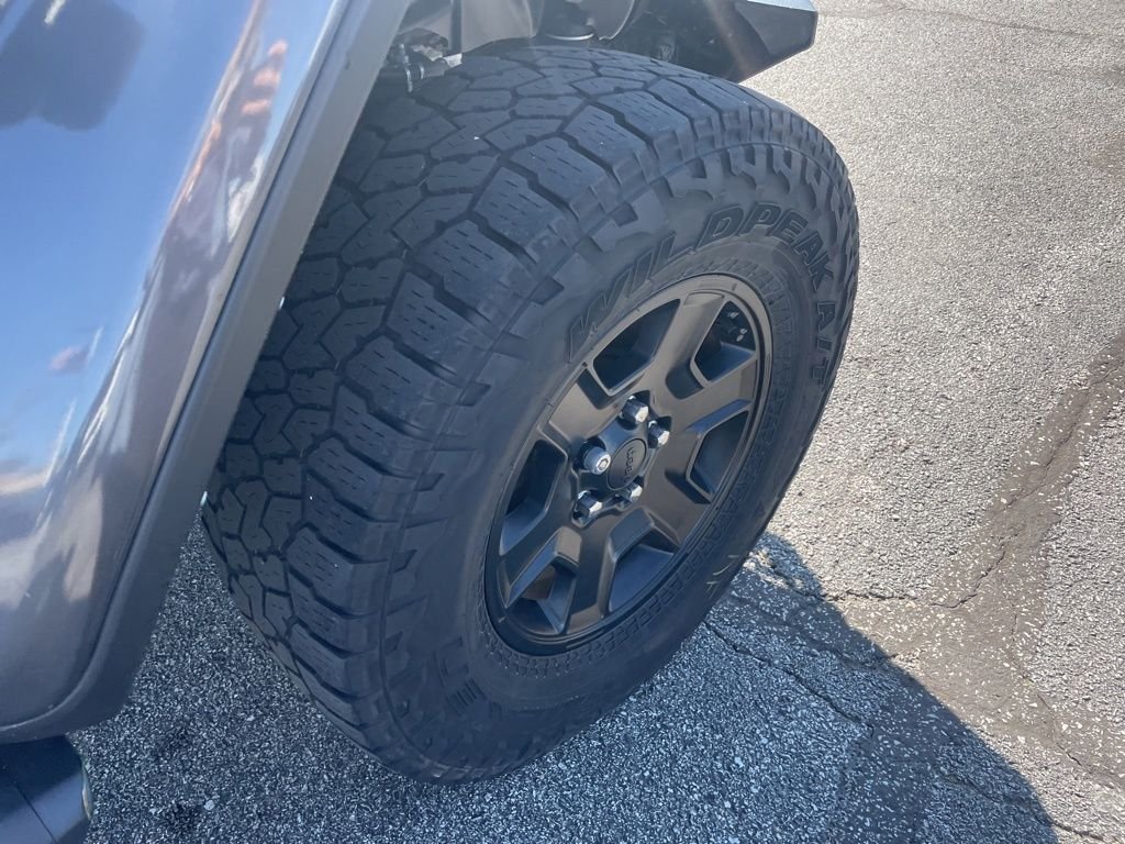 Used 2021 Gray Jeep Mojave image 15