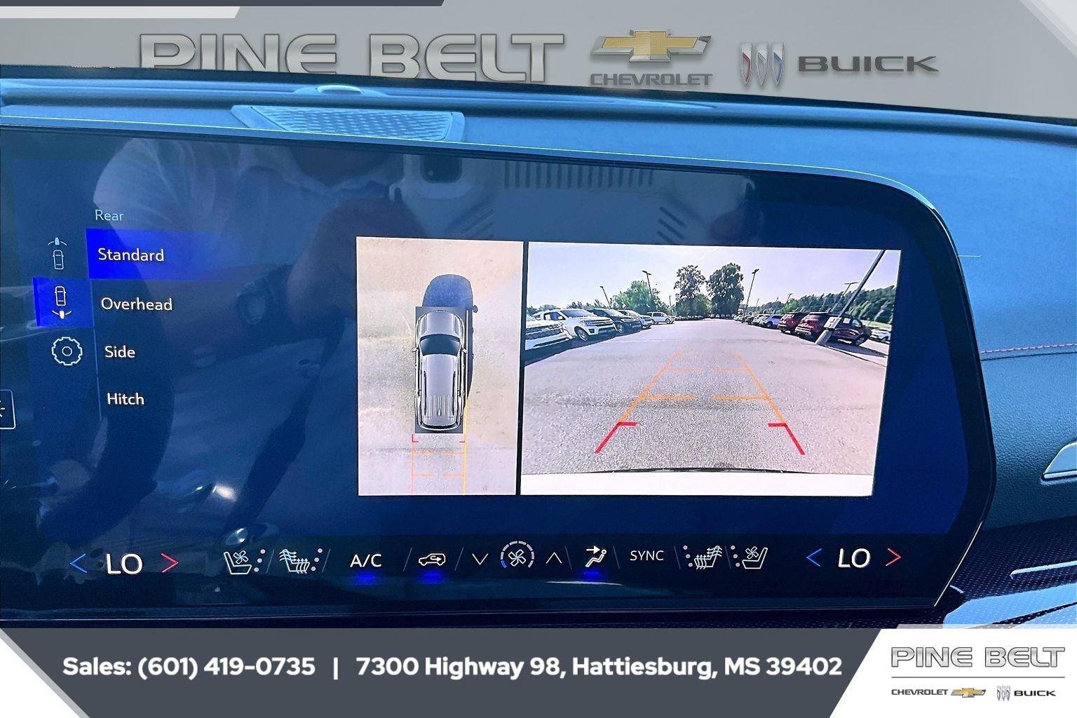 New 2026 Polar White Tricoat Chevrolet RS image 15