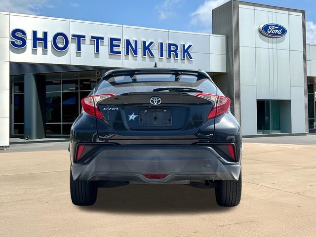 Used 2018 Black Toyota XLE Premium image 7