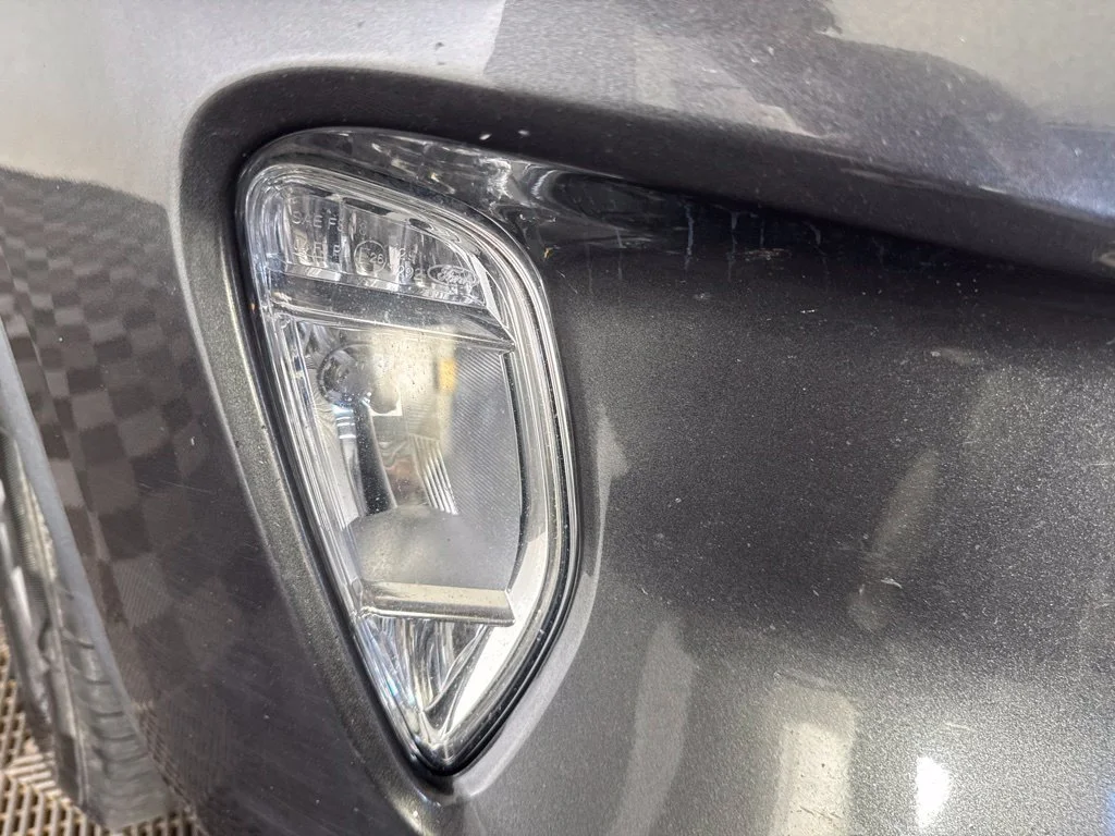 Used 2020 Gray Ford SEL image 38