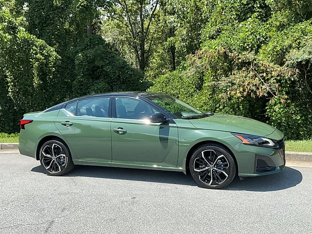 2026 Nissan Altima SR AWD