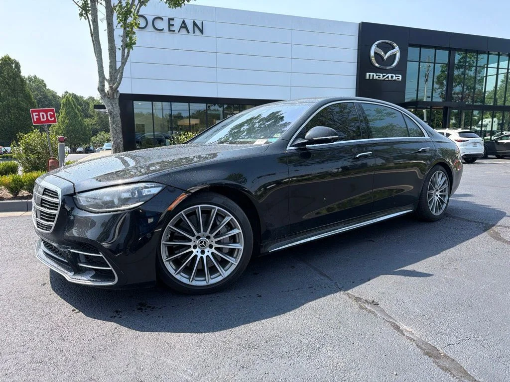 Used 2021 Black Mercedes-Benz S 580 image 1