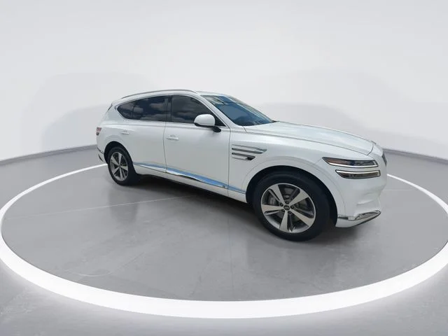 Used 2024 White Genesis 3.5T image 2