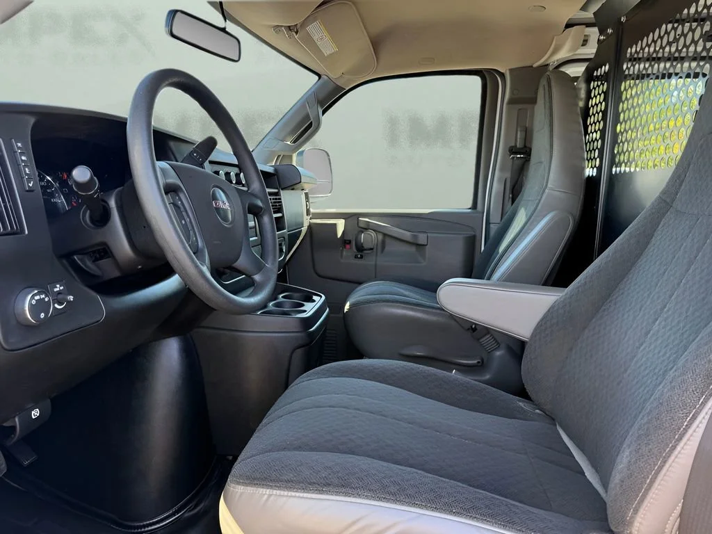 Used 2023 Summit White GMC Work Van image 9
