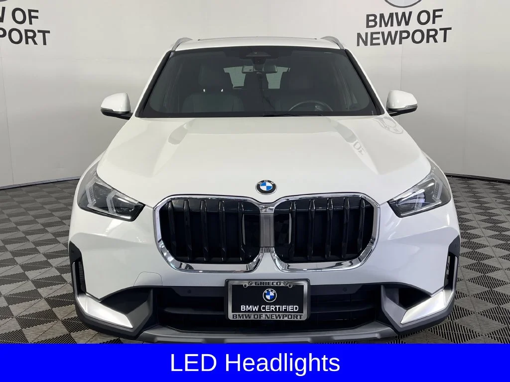 Certified Used 2023 Alpine White BMW xDrive28i image 5