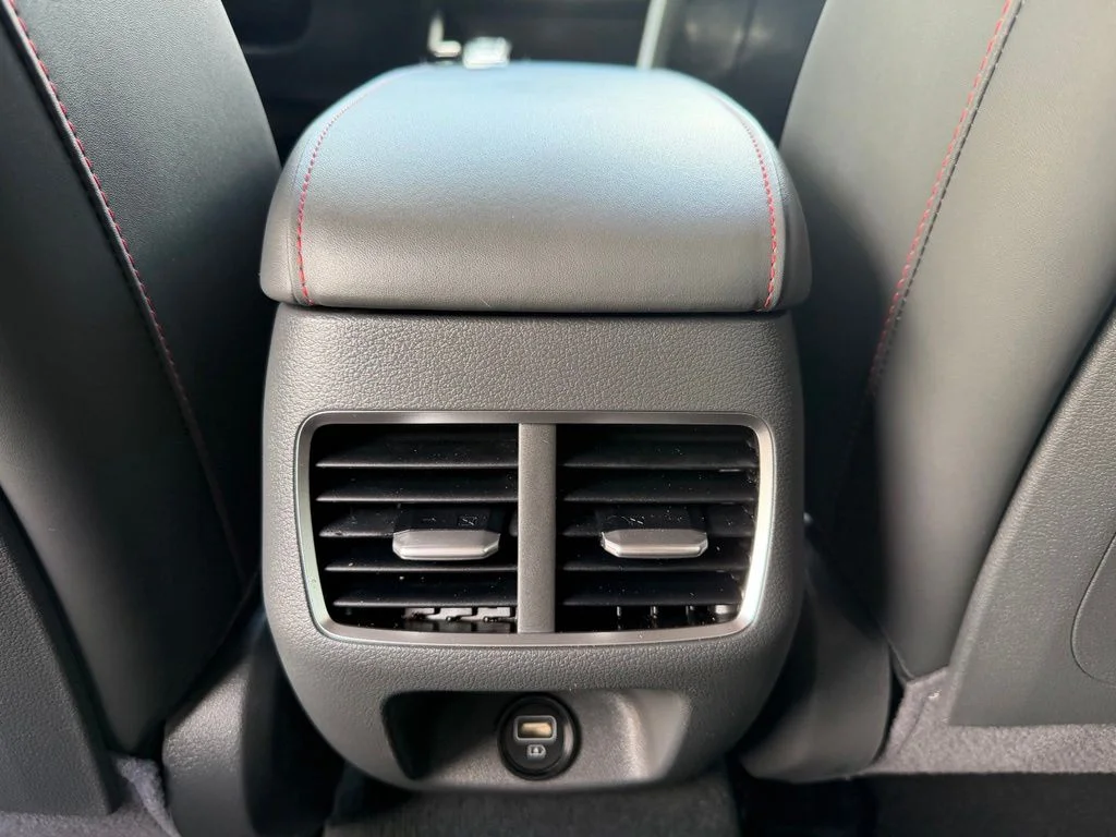 Used 2022 Shimmering Silver Hyundai SEL Plus image 11