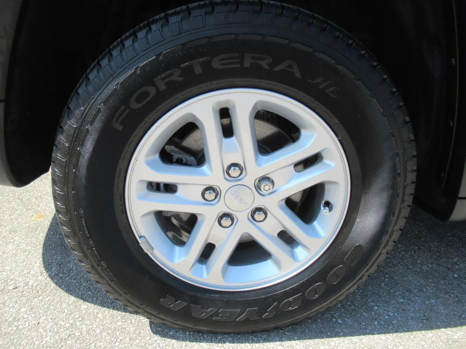 Certified Used 2025 Red Jeep Laredo image 8