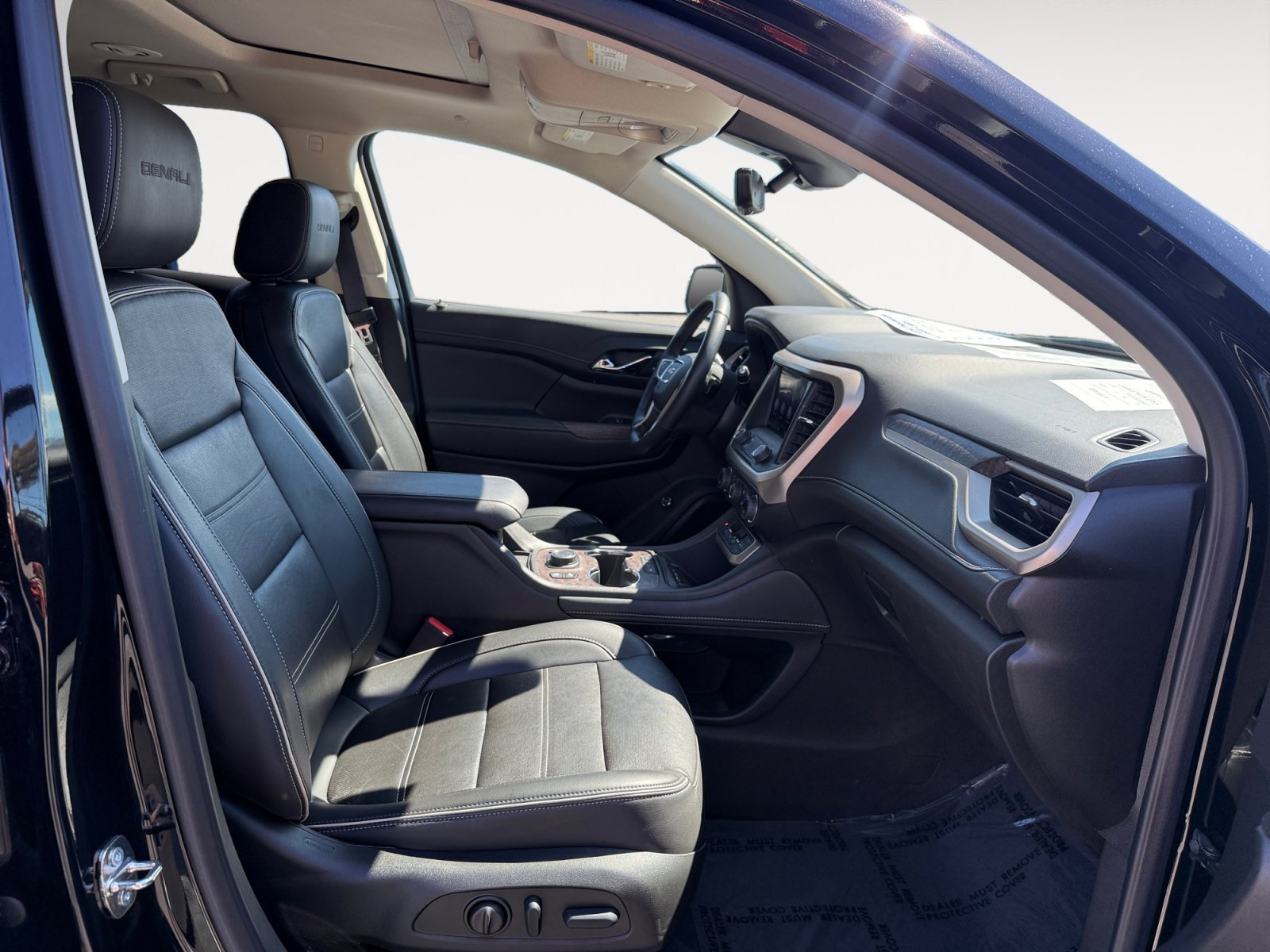 Used 2023 EBONY TWILIGHT METALLIC GMC Denali image 19