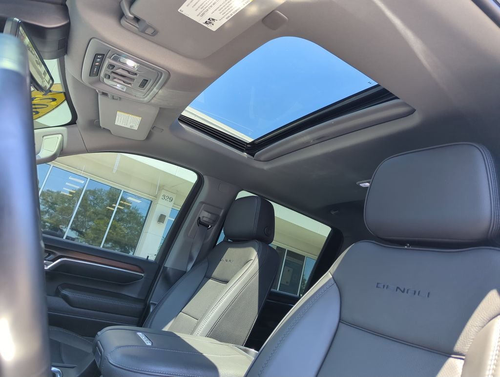 Used 2024 Silver GMC Denali image 28