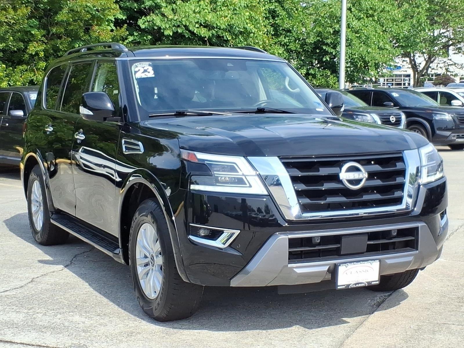Used 2023 Super Black Nissan SV image 5