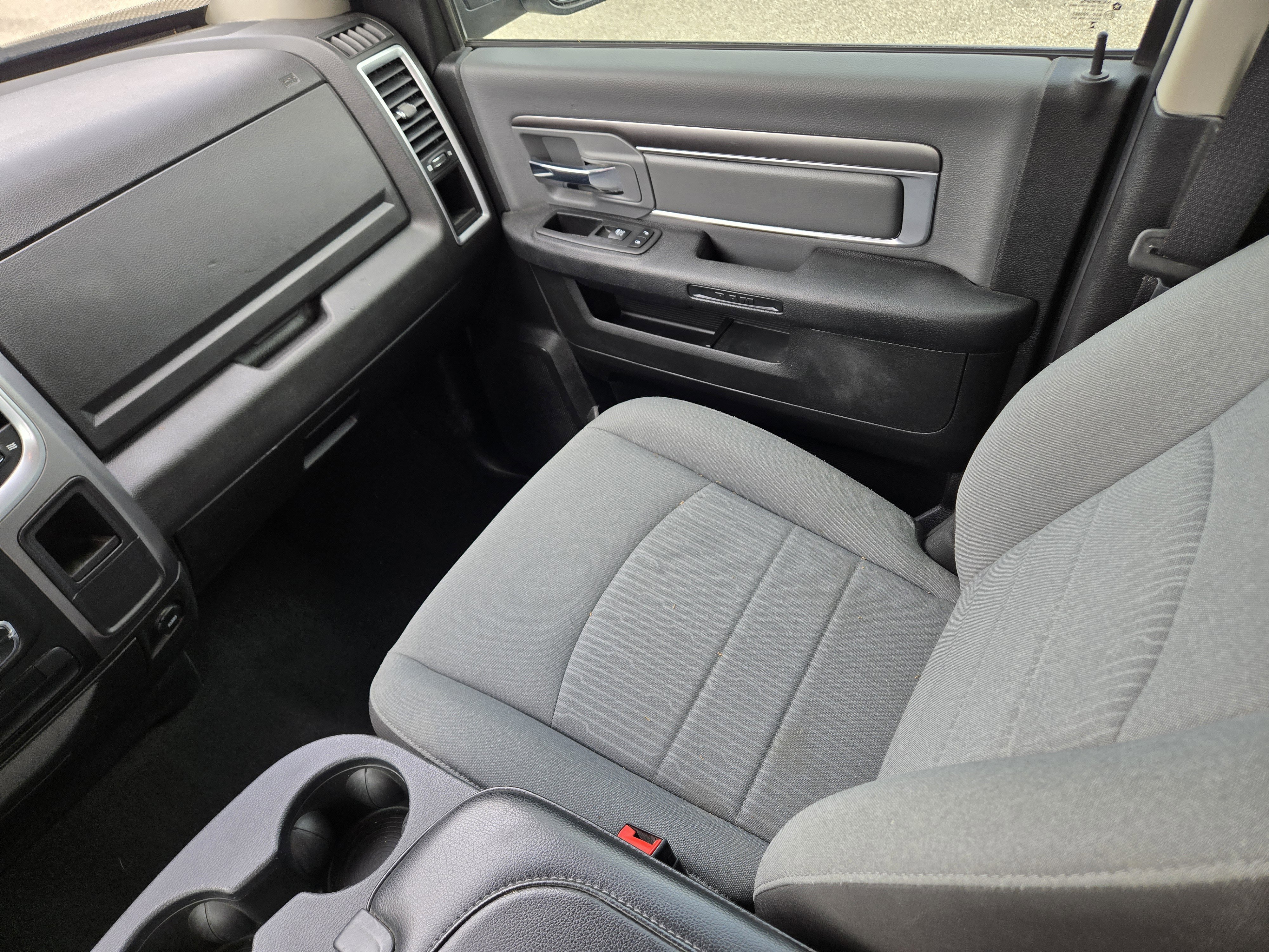 2023 RAM Ram 1500 Classic SLT - Photo 19
