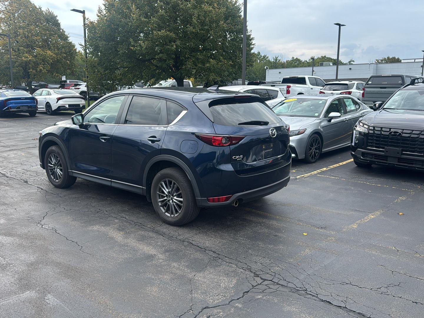 Used 2021 Deep Crystal Blue Mica Mazda Touring image 6