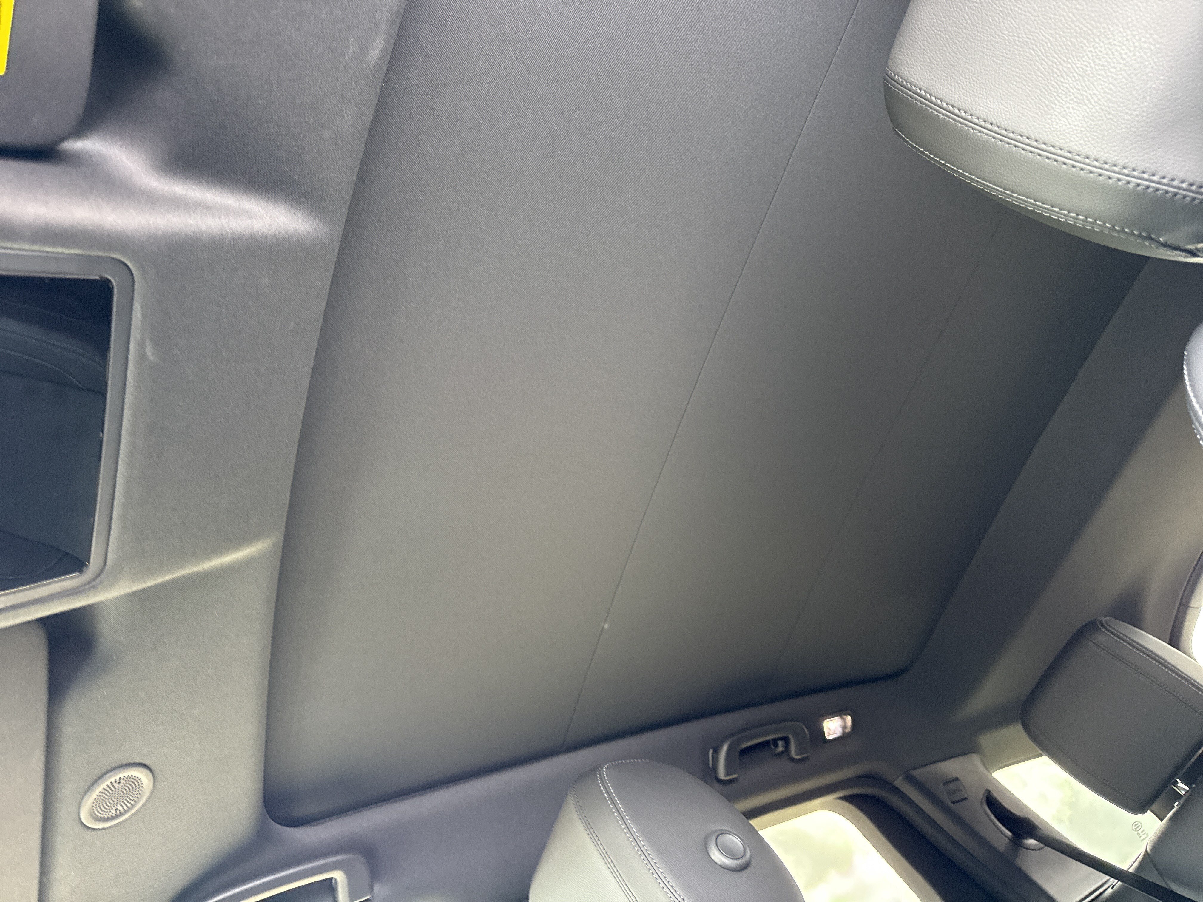 2025 Land Rover Discovery Sport Dynamic SE - Photo 17