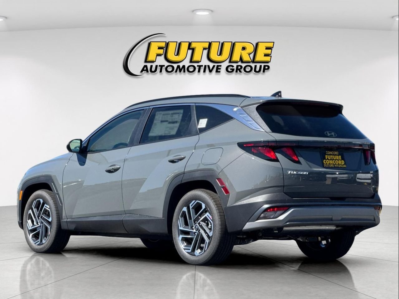 New 2026 Gray Hyundai SEL Plus FWD image 5