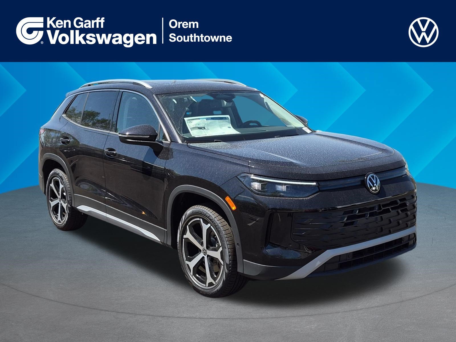 New 2026 Deep Black Pearl Volkswagen SE image 1