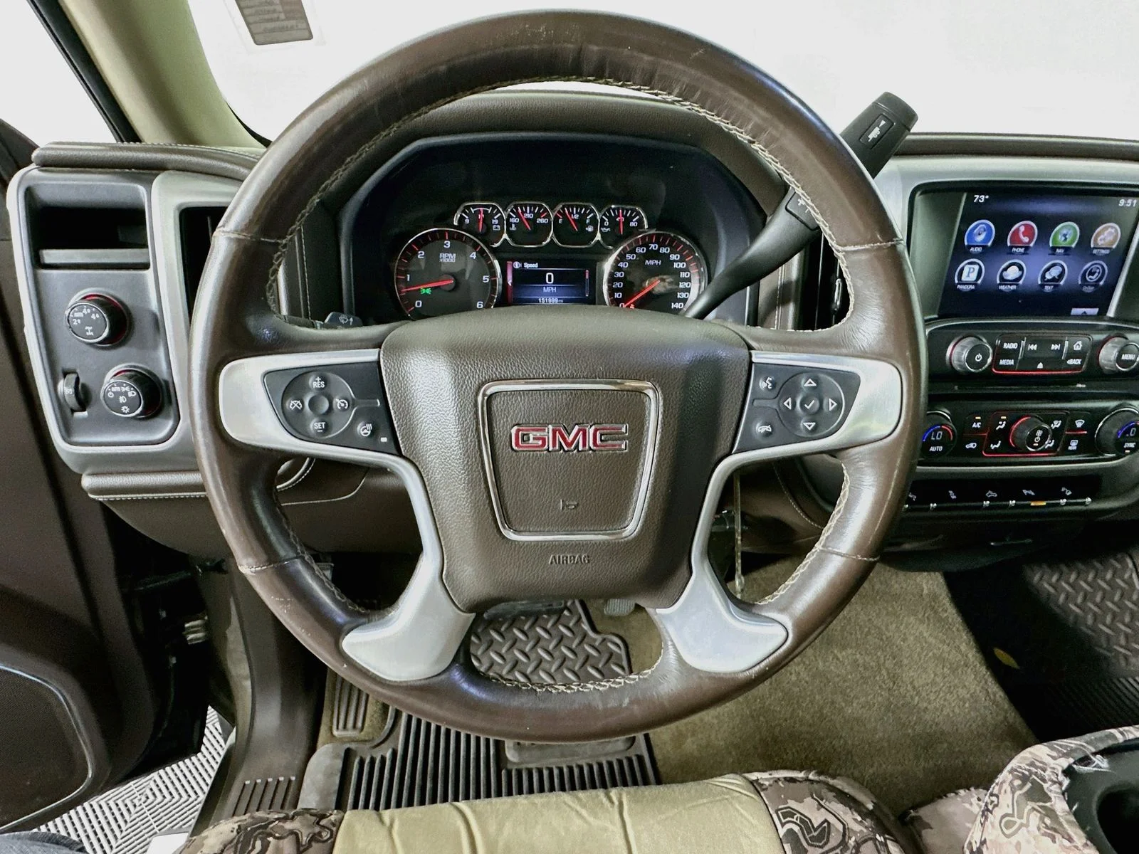 Used 2015 Bronze Alloy Metallic GMC SLT image 12