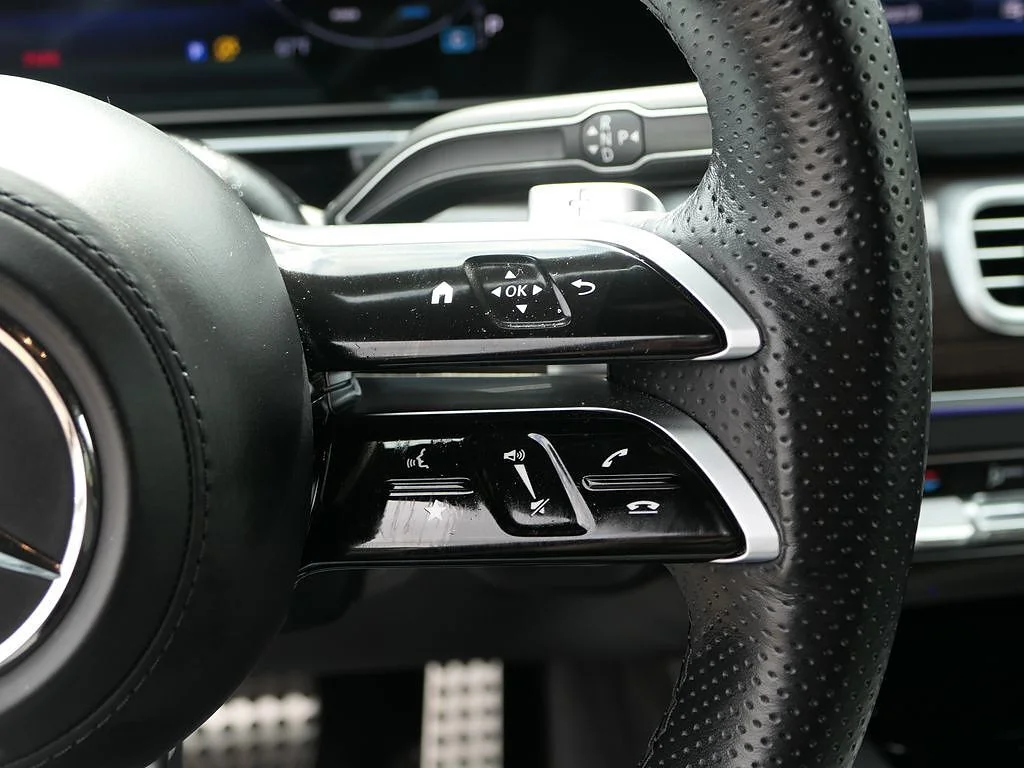 Used 2025 Black Mercedes-Benz GLS 450 image 14