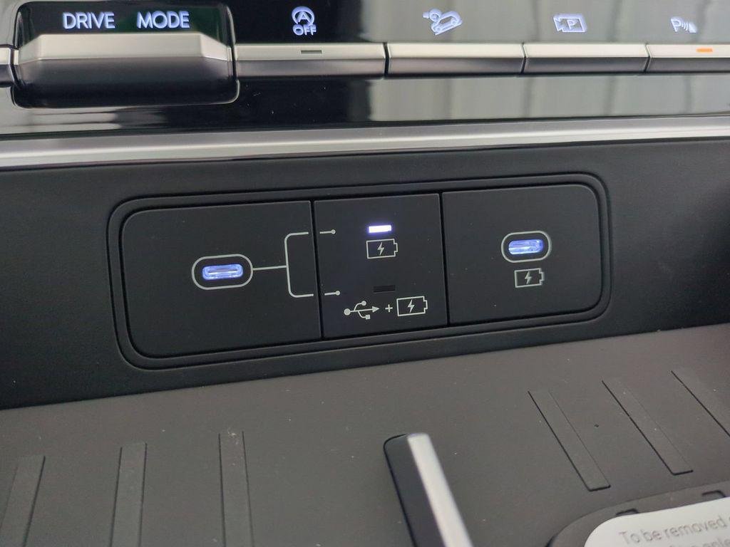 New 2027 Black Hyundai SE FWD image 28